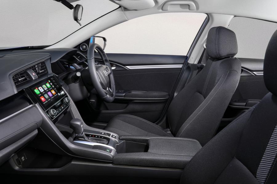  Honda Civic VTi-L Sedan (FC) 2019 года  (AU) (фото 34 из 37)